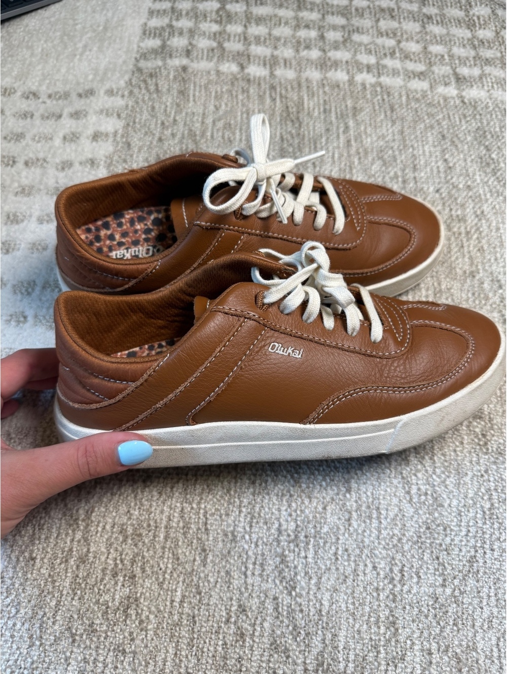 OluKai Women's Brown Leather‎ Sneakers Size 7.5